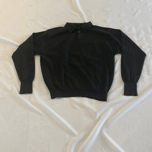 Gray sweatshirt. Size medium